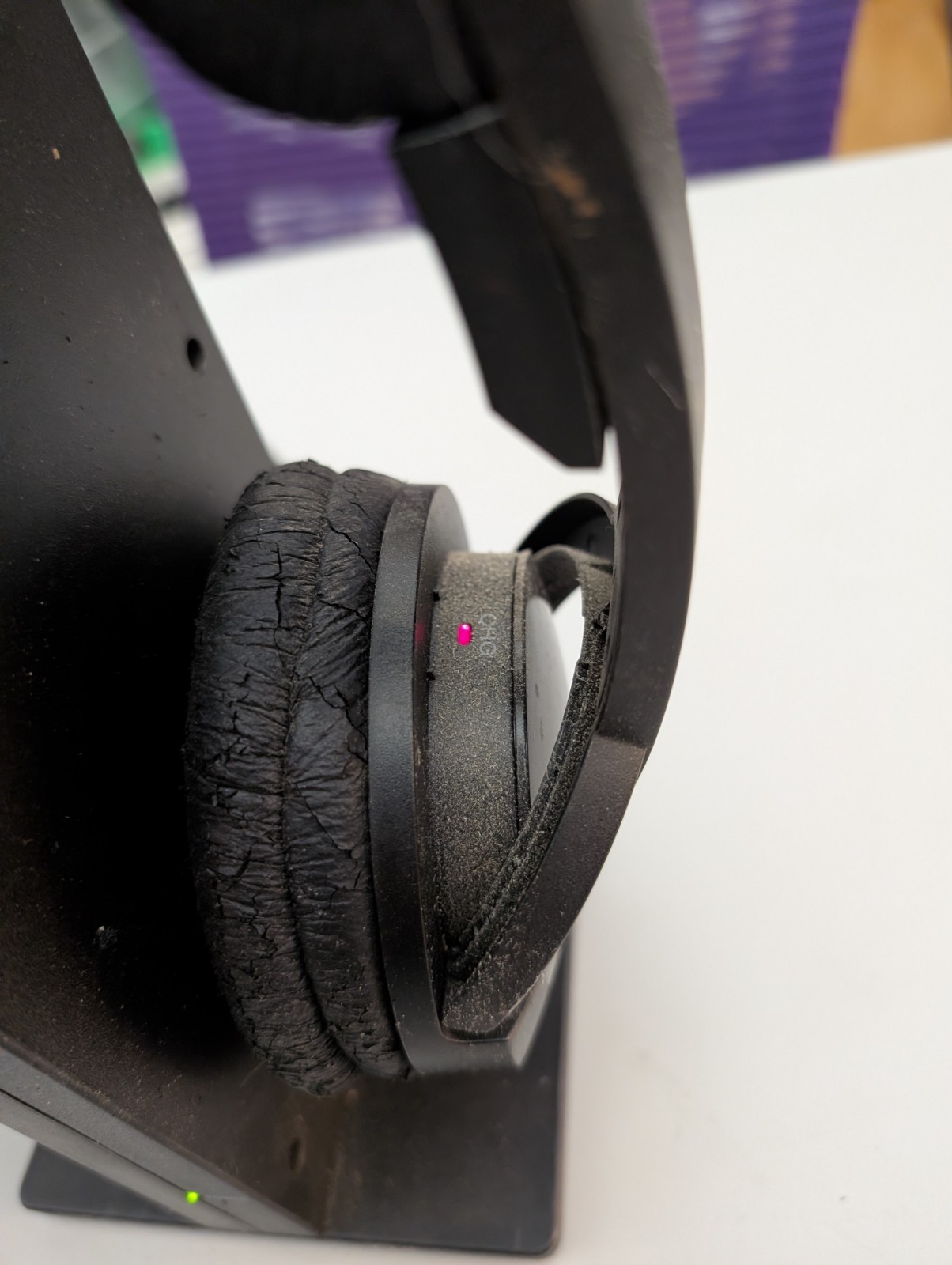PARTS LOT – Sony MDR-RF985R Over-the-Ear Wireless RF Headphones Black REPAIR ONL
