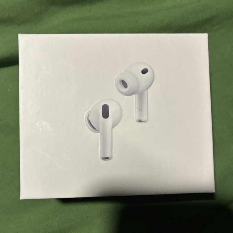 Apple AirPods Pro 3 In-Ear Earbuds Wireless Bluetooth, White, Built-In Mic