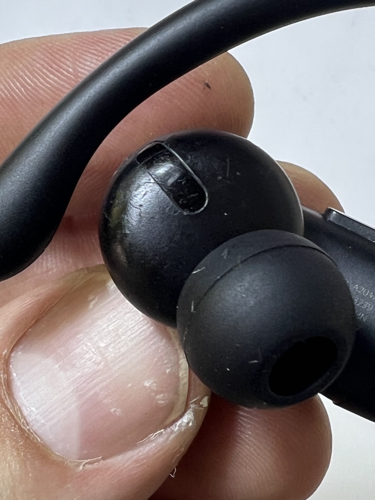OEM Beats by Dr. Dre A2047 Powerbeats Pro – EarHook Replacement LEFT SIDE BLACK