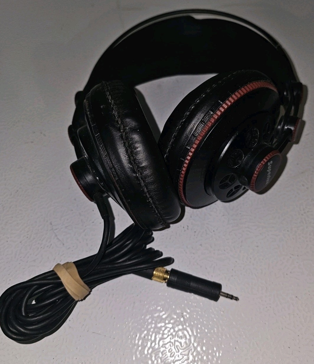 Superlux HD 681 – Dynamic – Semi-Open – Headphones – DJ Over Ear – Professional