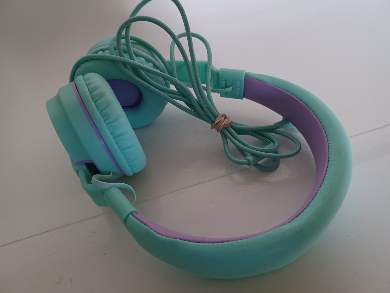 AILIHEN I35 Kid Headphones with Microphone Volume Limited Childrens Girls Boys