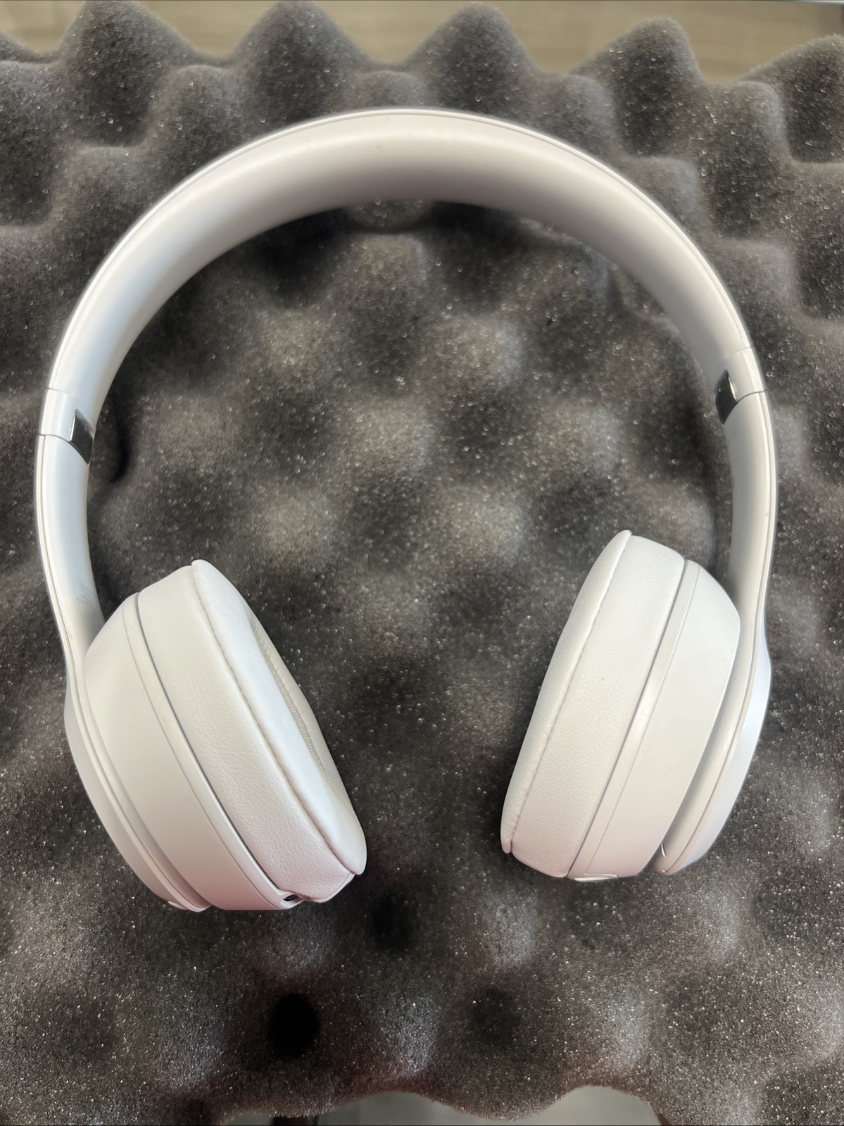 Beats by Dr. Dre Solo4 Wireless On-Ear Headphones MATTE GRAY MG7J4LL/A | SEALED