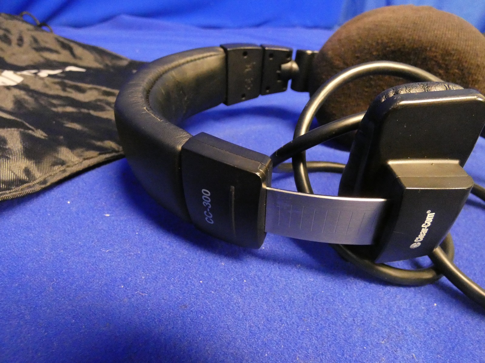 Clear-Com CC-300-X4 Single Ear Headsets QTY 2 (XLR 4-Pin Female Connectors)