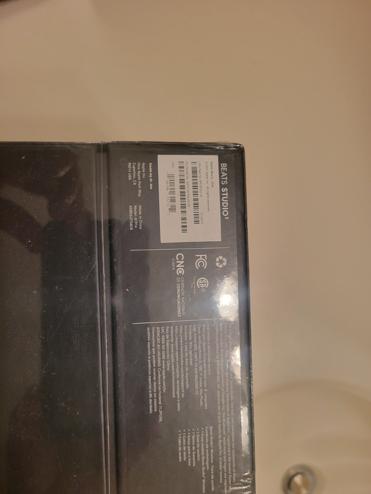 Beats Studio3 Over-Ear Wireless Headphones Matte Black new