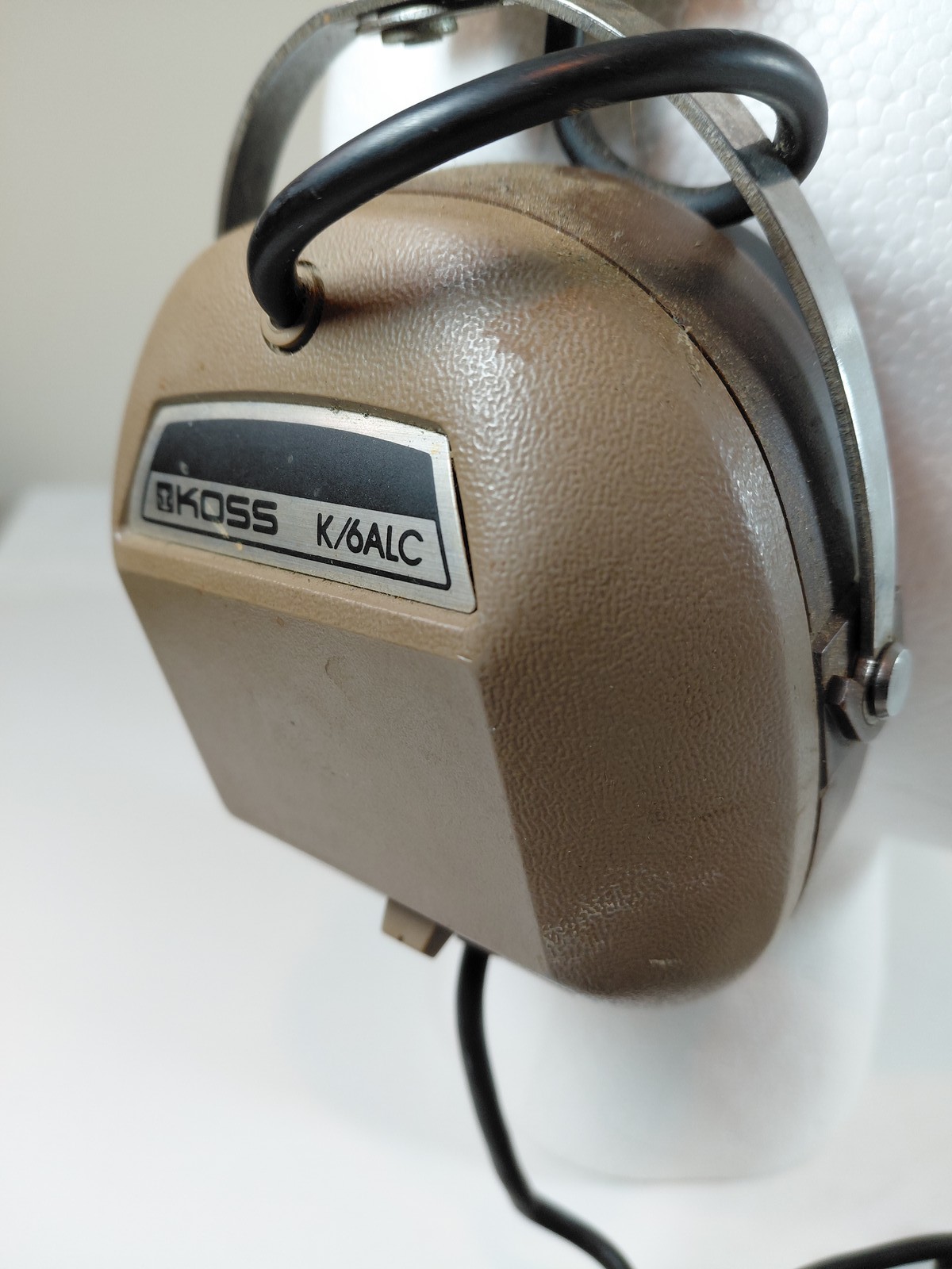 Vintage Koss K/6ALC Over-Ear Wired Headphones Tan Brown Coiled Cable 1/4″ Jack