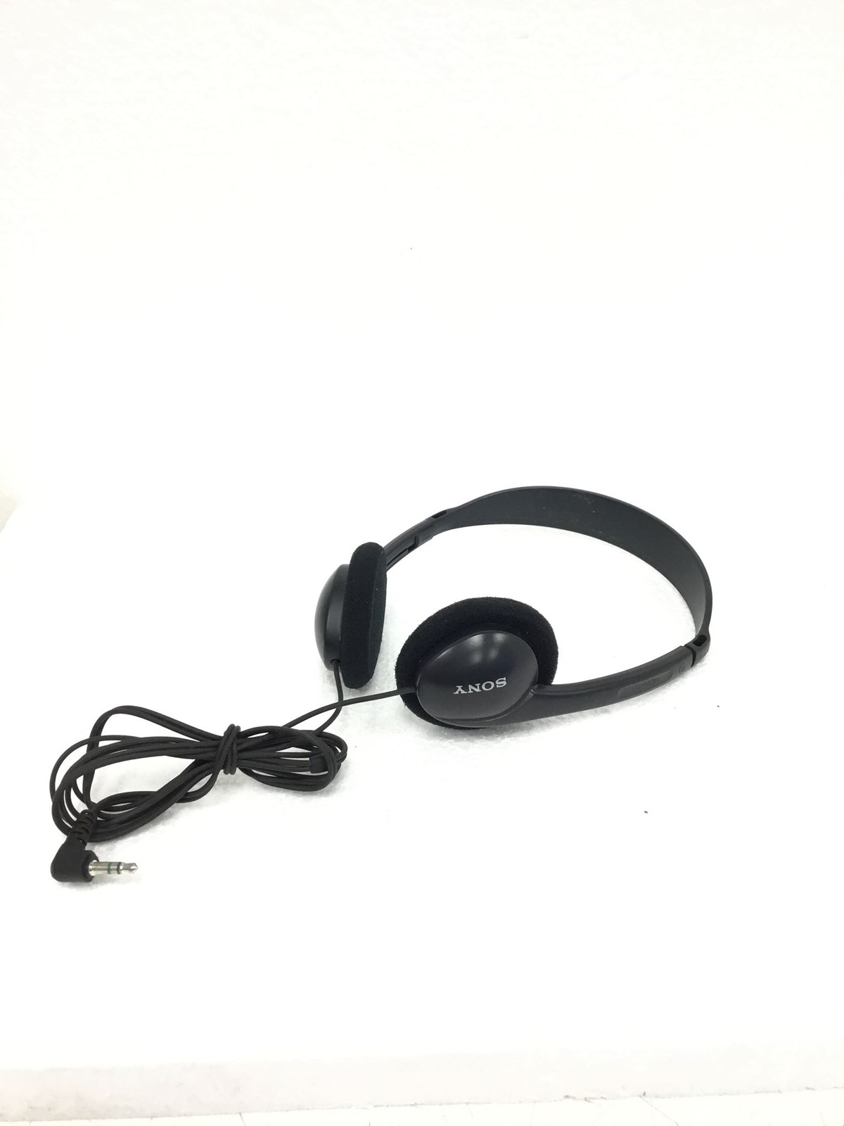 Lot Of 2 Sony Walkman Headphones Vintage MDR-101, Retro Walkman Earphones WORKS