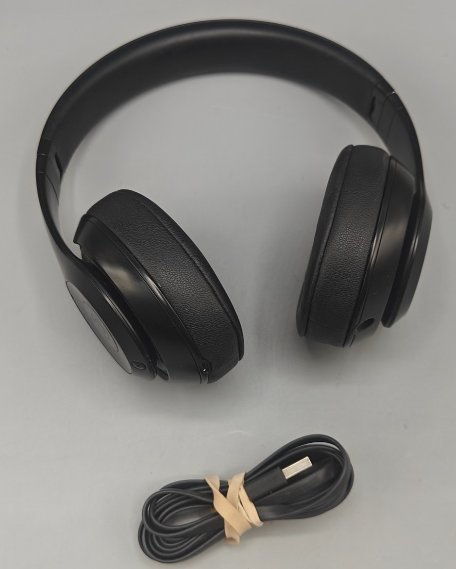 Beats by Dr. Dre Studio3 Over the Ear Wireless Bluetooth Headphones