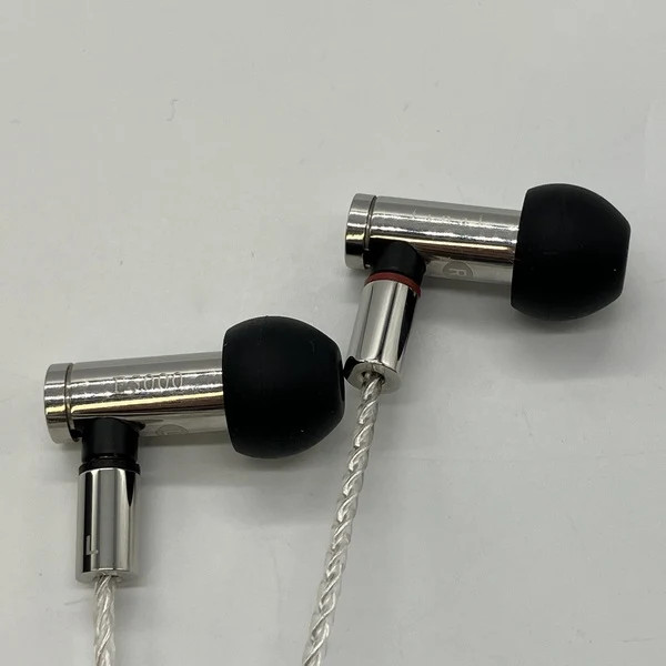 Final Audio E5000 Hi-Res In-Ear Earphones USED