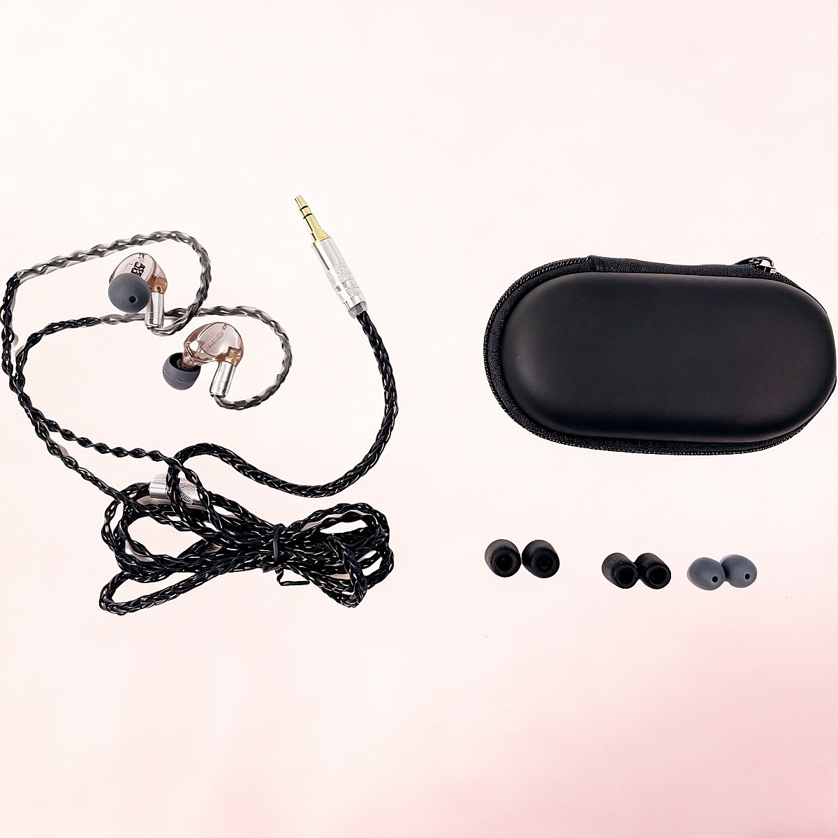 Shure SE535 Sound Isolating Earphones with 3.5mm Pro Cable – Rose Gold