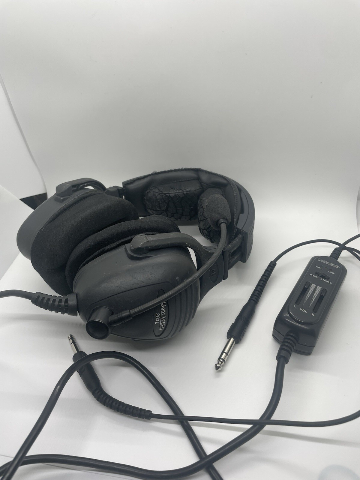 LightSpeed 20XL Aviation Pilot Headphones