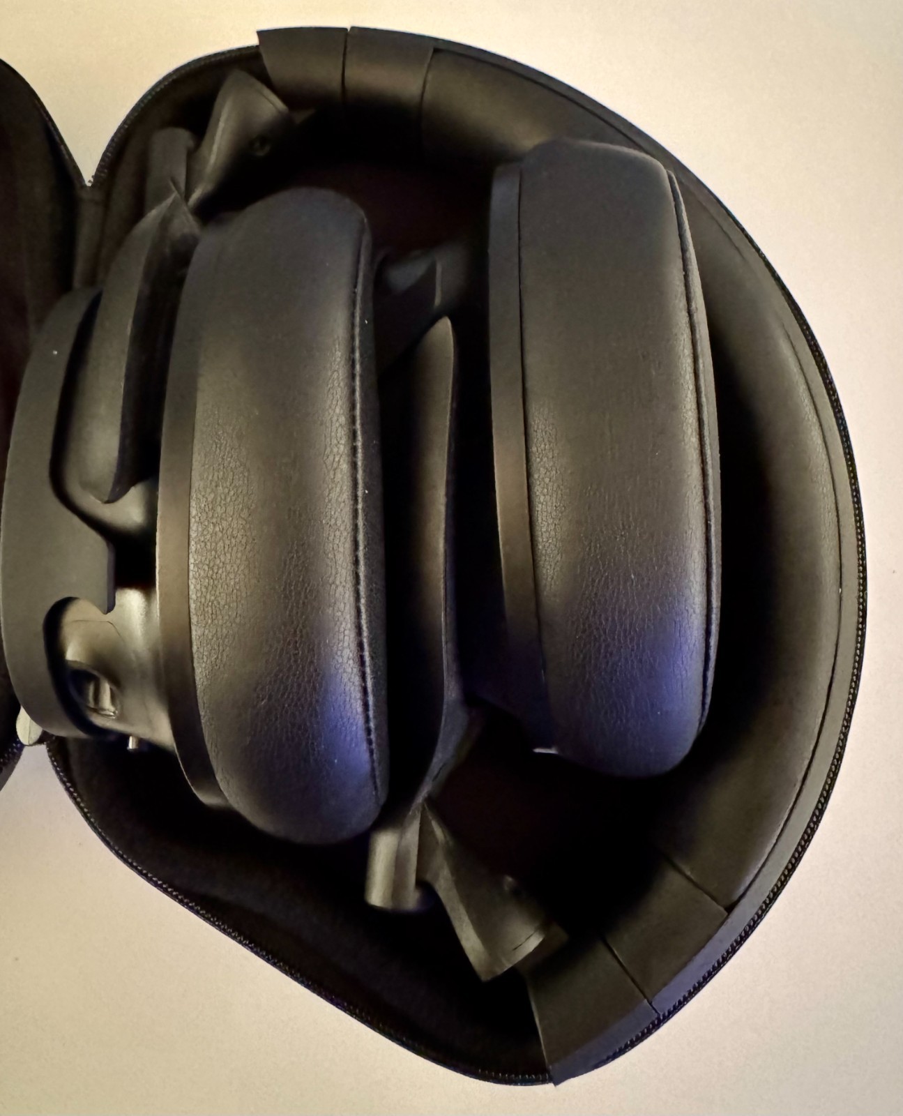 Heavy’s H1H Wireless Bluetooth Headphones Open Box Complete w/ Case & Accessorie