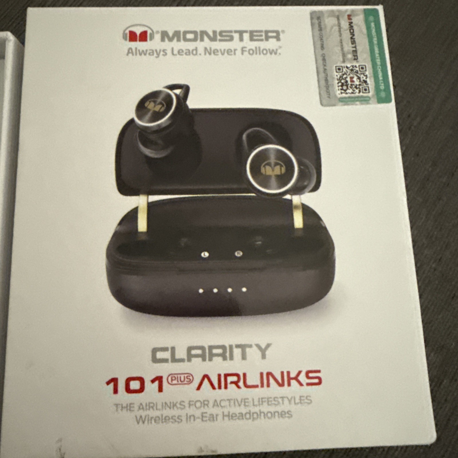 Monster Black Clarity 101 Plus Airlinks Wireless In-Ear Headphones With Box