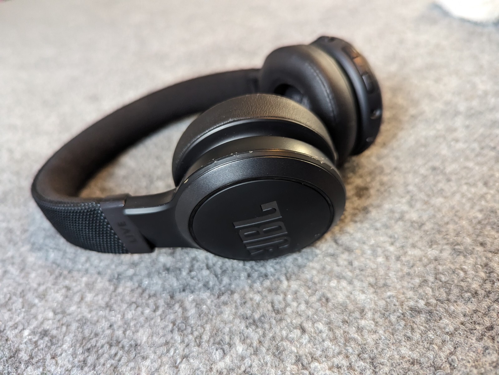 JBL LIVE 460NC Wireless Bluetooth Headphones LIVE ANC Black Works/Sounds Great