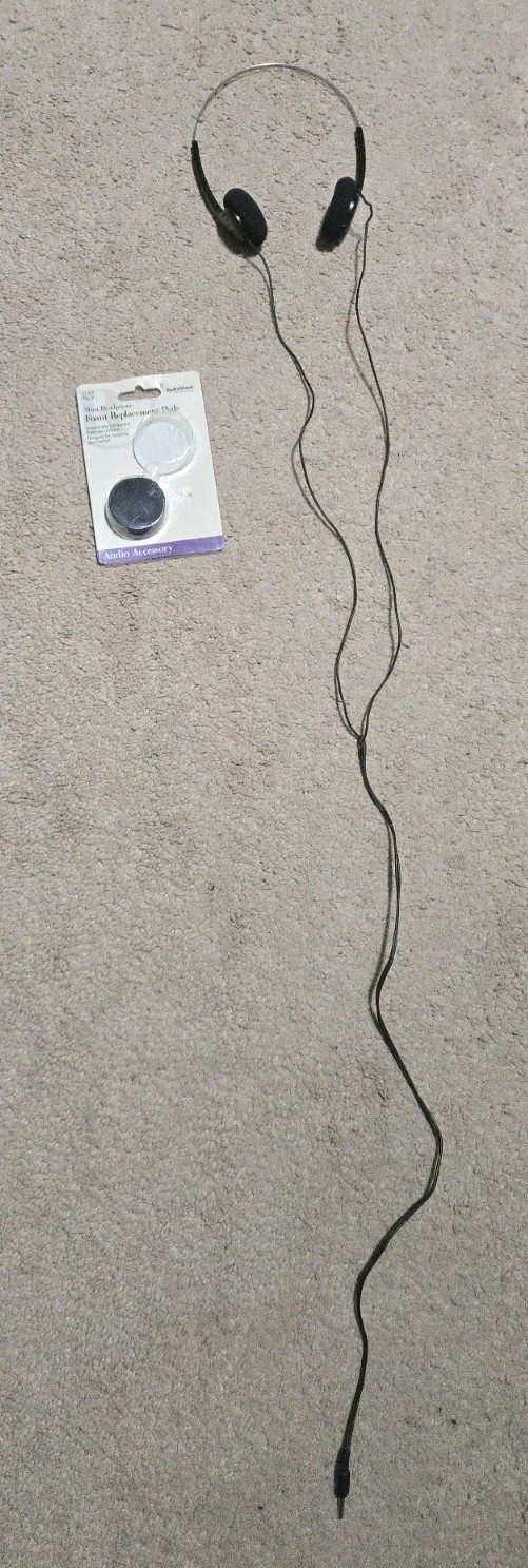 Vintage Retro Sony Walkman MDR-006 Lightweight Headphones On-Ear w NEW Foam Pads