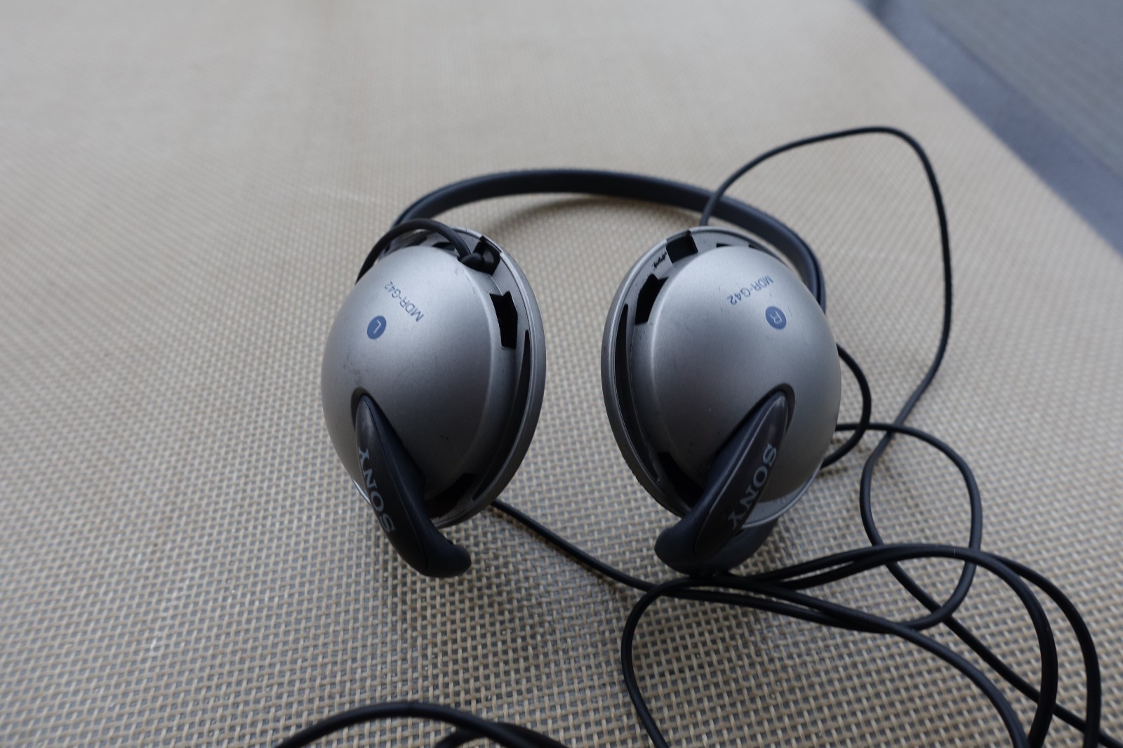Vintage Sony Walkman MDR-G42 Behind Neck Stereo Headphones No Foams