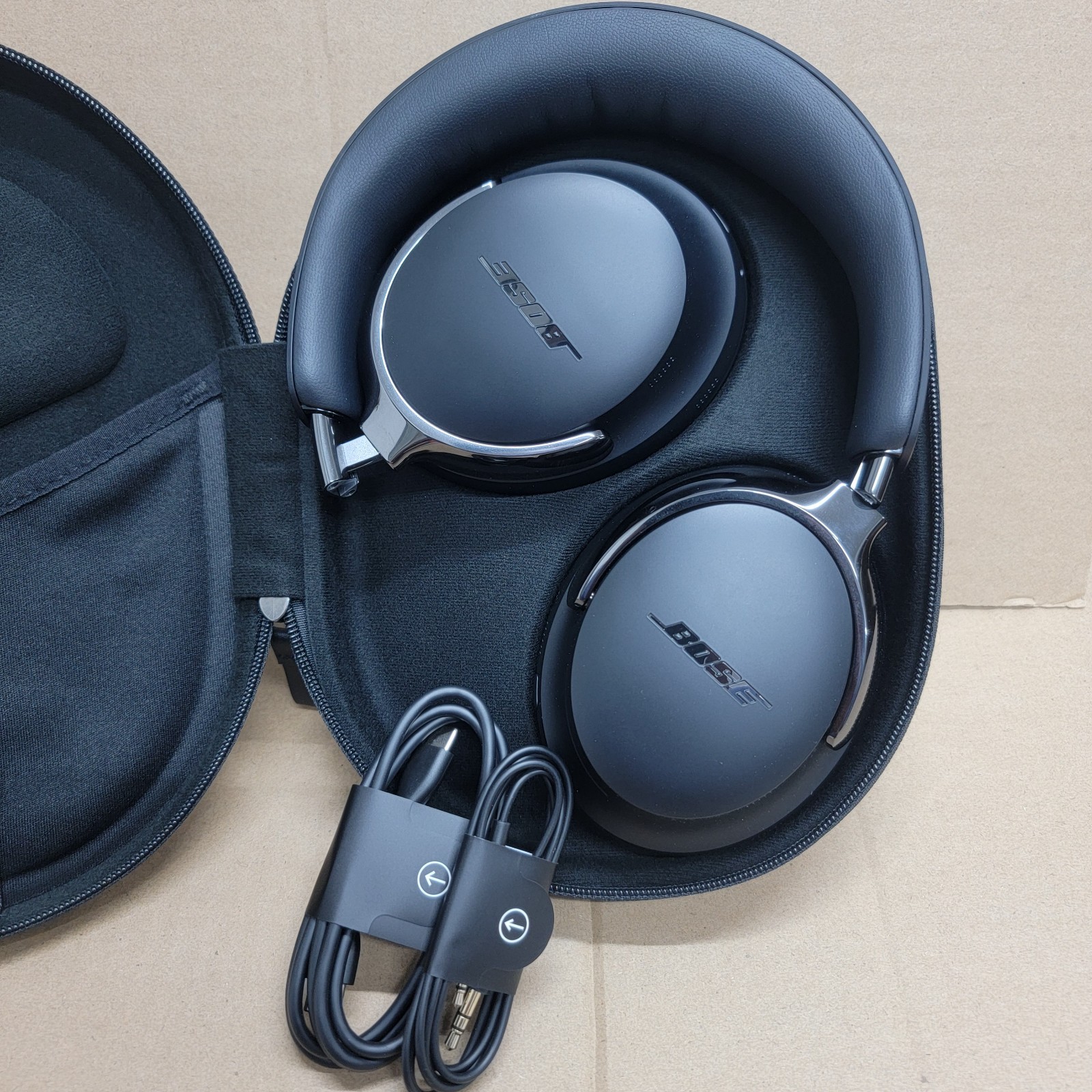 Bose QuietComfort Ultra Bluetooth Headphones (2nd Gen) Wireless Headphones Black