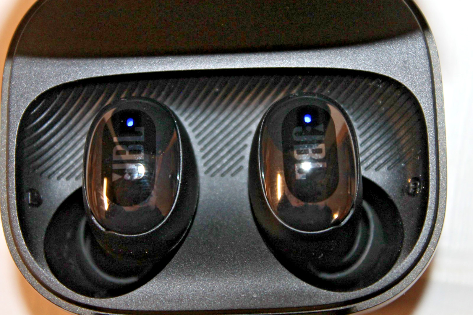 JBL Live Buds 3