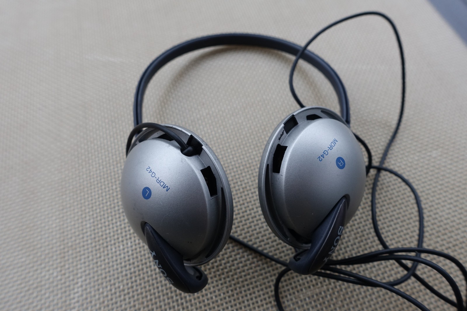 Vintage Sony Walkman MDR-G42 Behind Neck Stereo Headphones No Foams