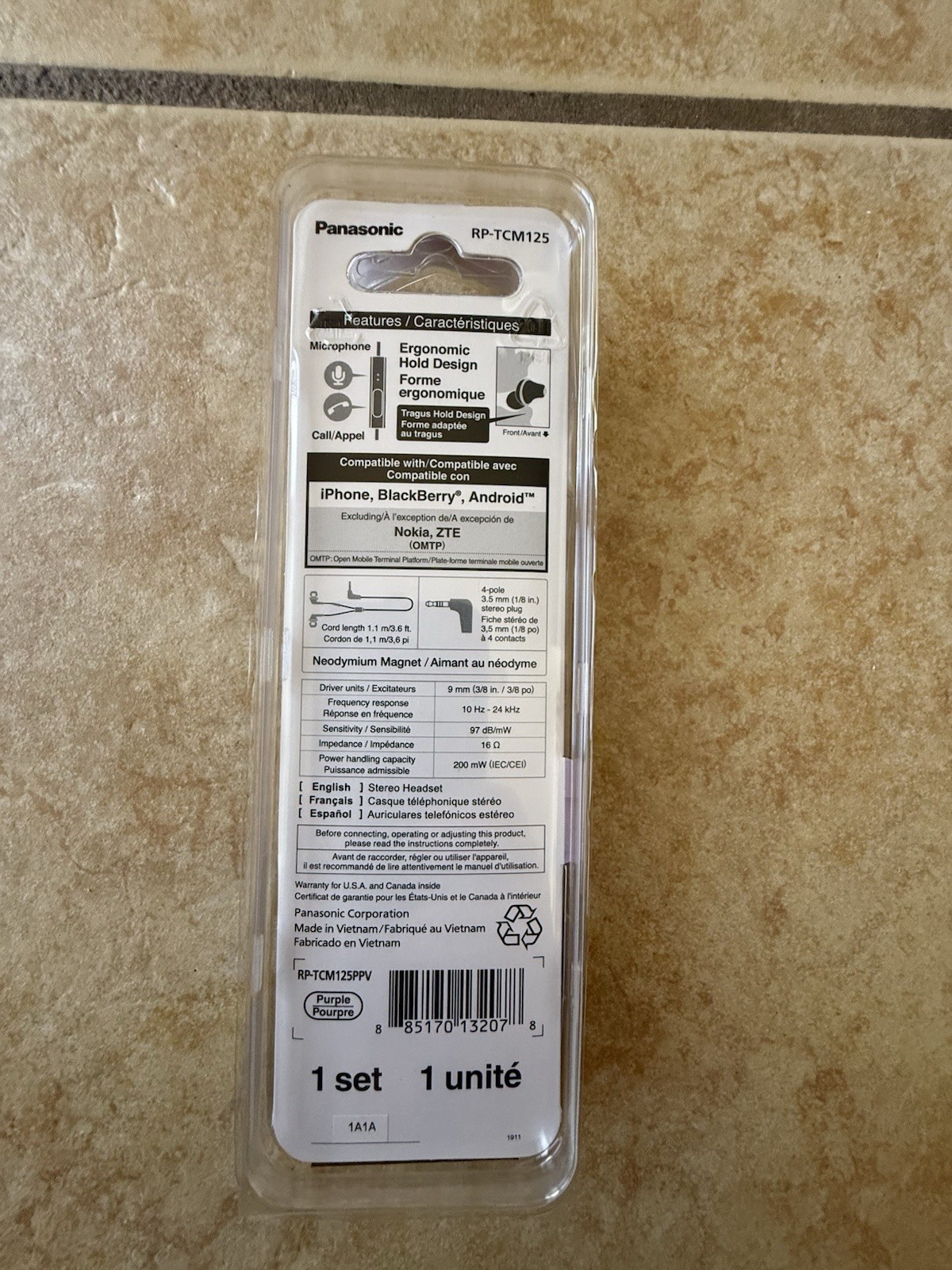 NEW SEALED Panasonic RP-HJE120-VA ErgoFit Wired In-Ear Headphones Purple