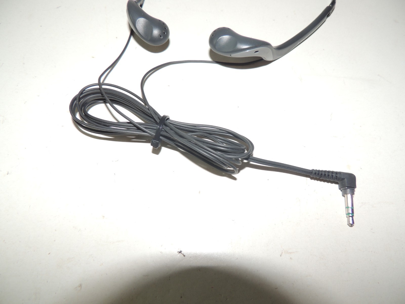 Sony MDR-W08 Walkman Wired In Ear Adjustable Headphones – TESTED WORKING