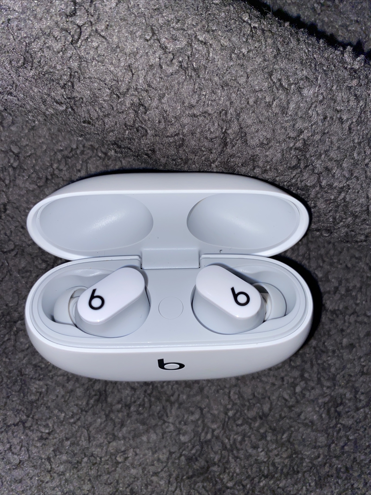 Beats by Dr. Dre Studio Buds – White