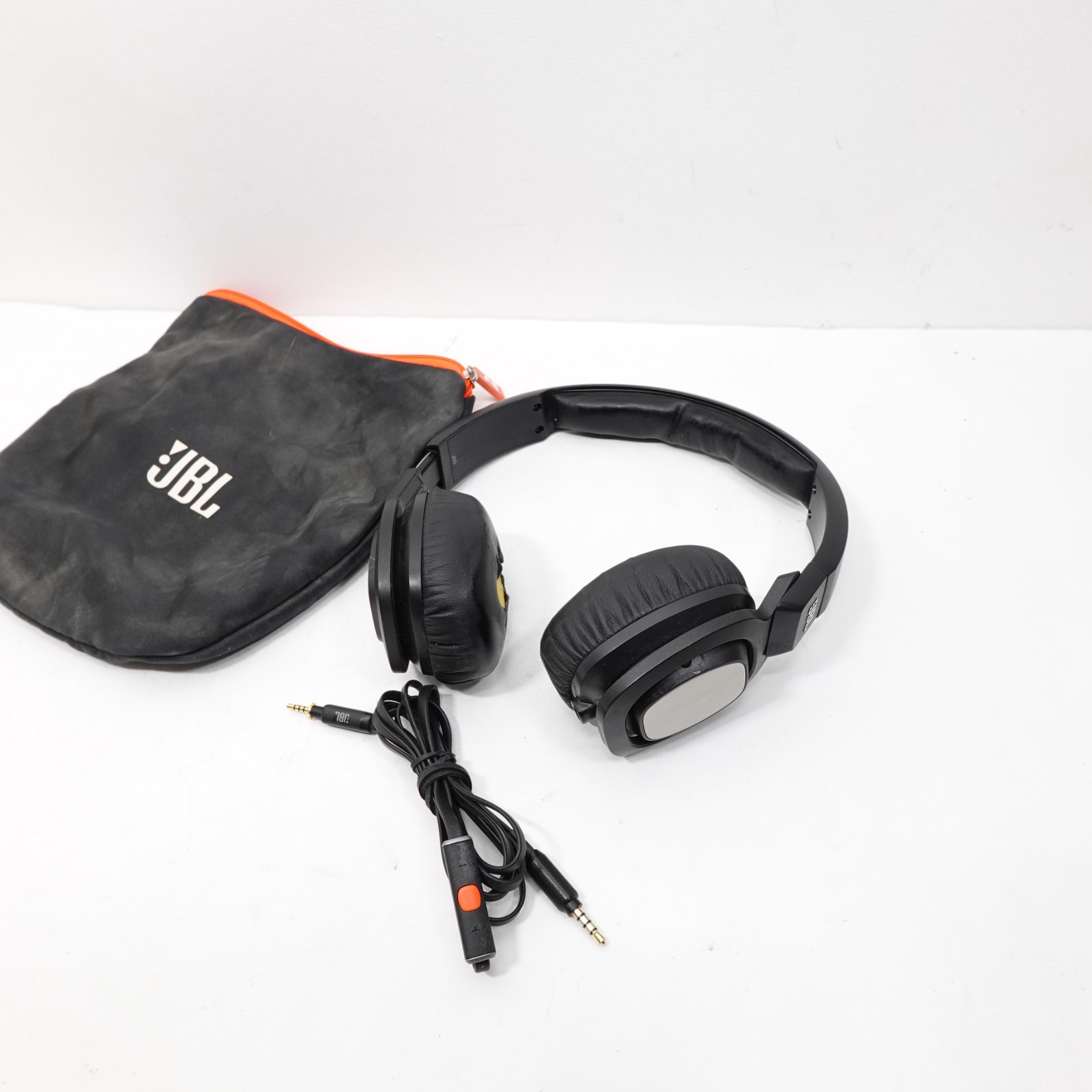 JBL J55 Headband Headphones – Black