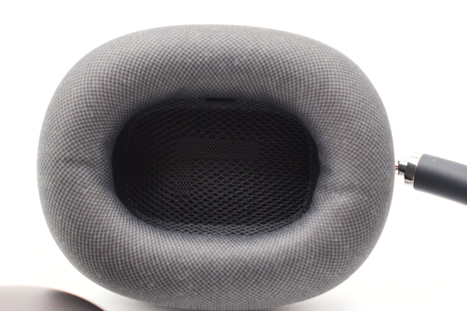 Apple AirPods Max – Wireless – Ear-Cup – Space Gray – (COSMETIC DAMAGE)