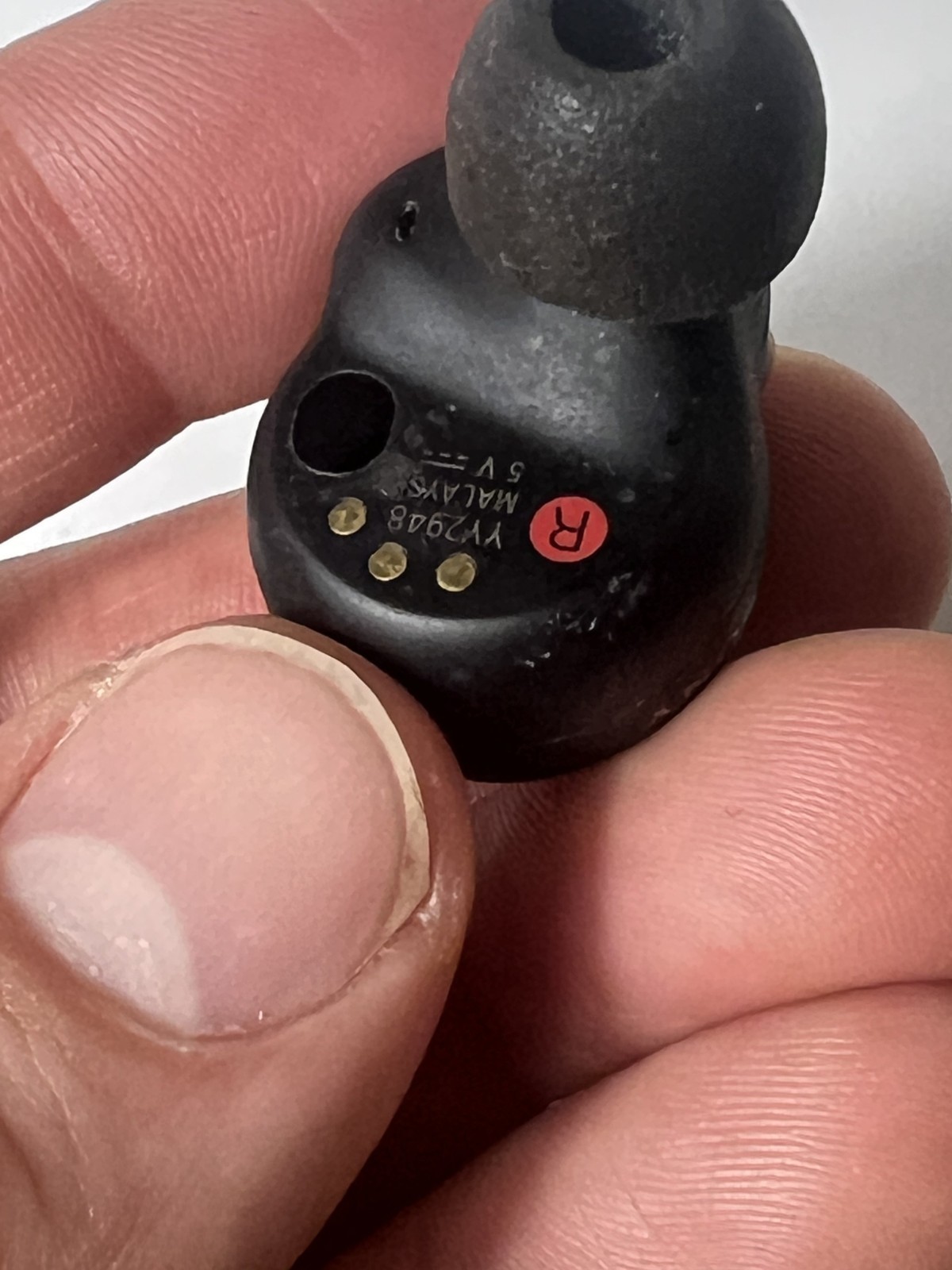 Genuine Sony WF-1000XM4 BLACK True Wireless RIGHT Earbud YY2948 2.0.0 Firmware