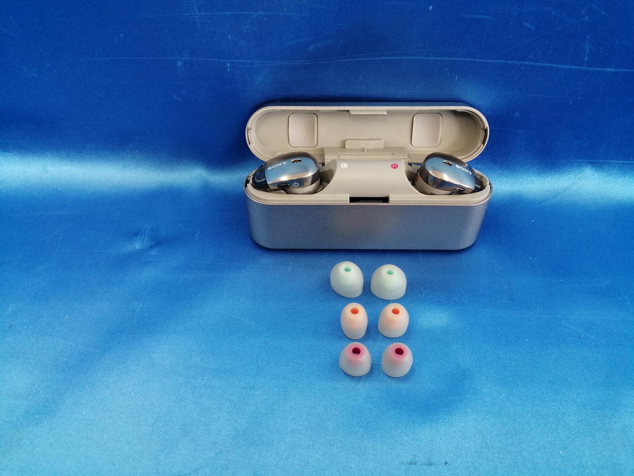 Sony WF-1000X Wireless Noise-Canceling Earbuds