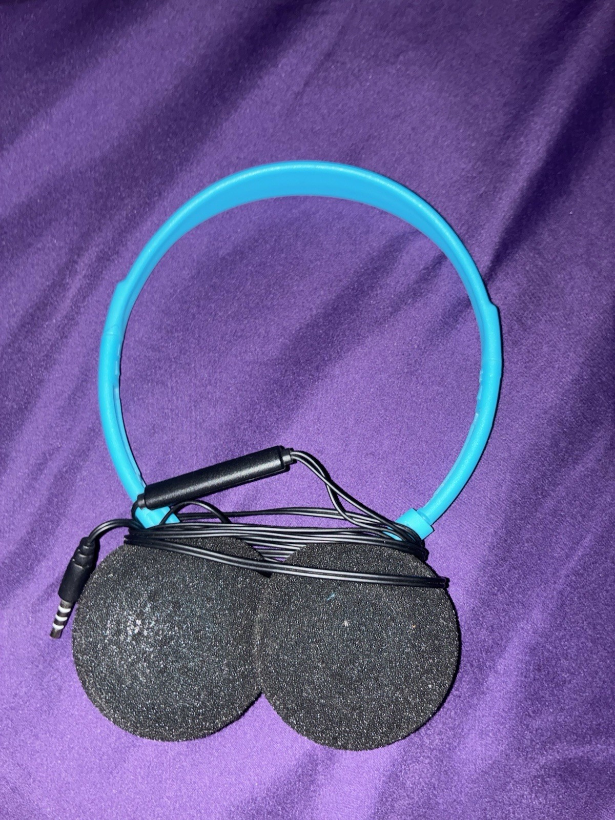 Blue/Black On-Ear Wired Headphones 3.5mm Jack, Adjustable Headband, Double