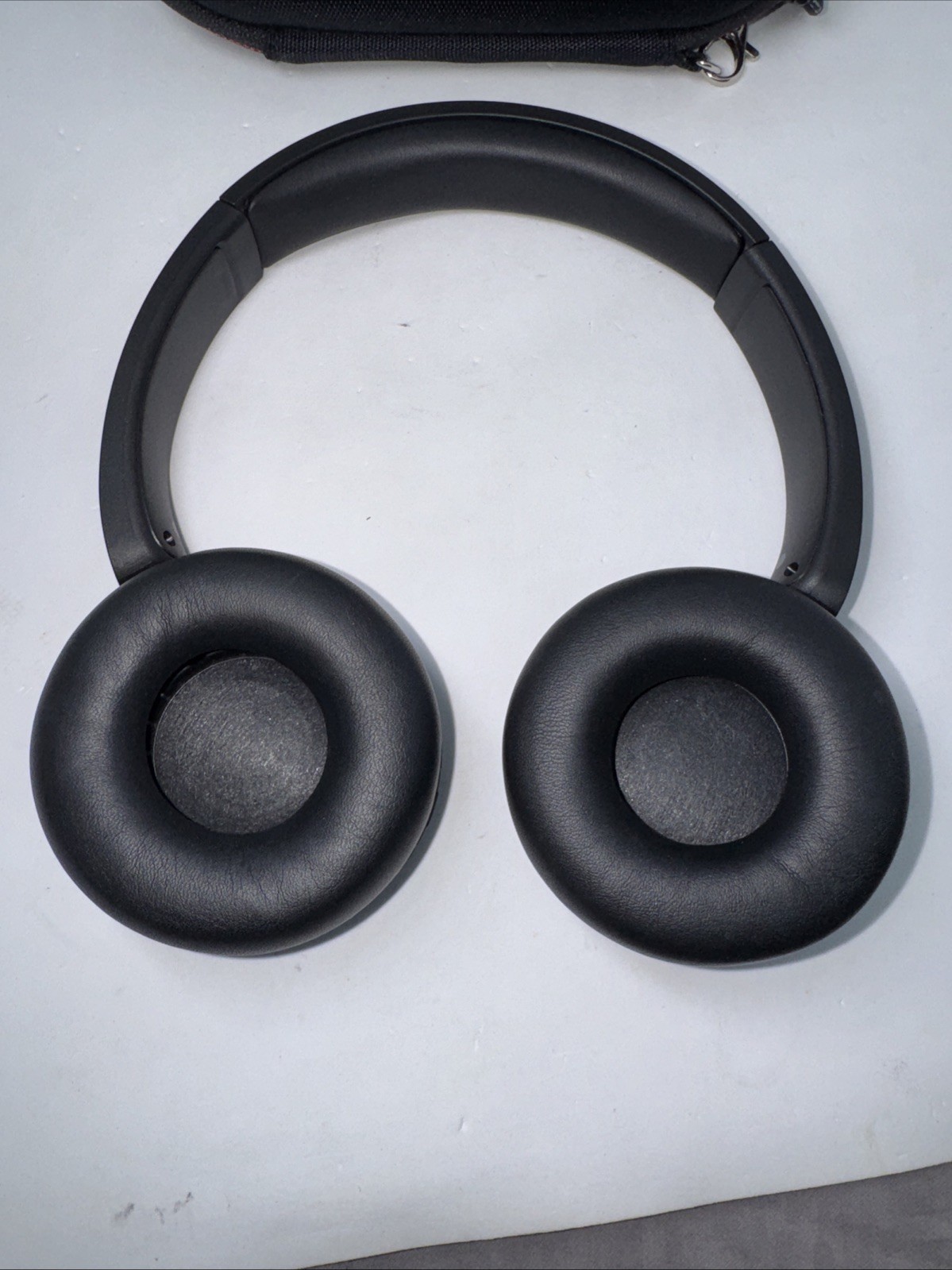 Sony WH-CH520 Wireless Headphones Bluetooth On-Ear Headset w/ Microphone, Black