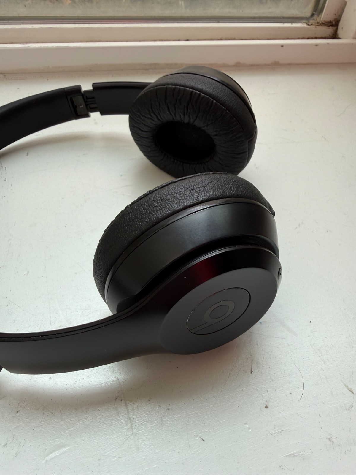 Beats by Dr. Dre Solo 3 Wireless On-Ear Bluetooth Headphones, Black READ!