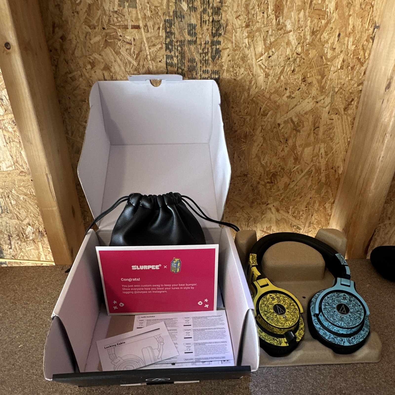 Audio-Technica RARE LYRICAL LEMONADE THM40x Studio Monitor Headphones 40mm 3.5mm