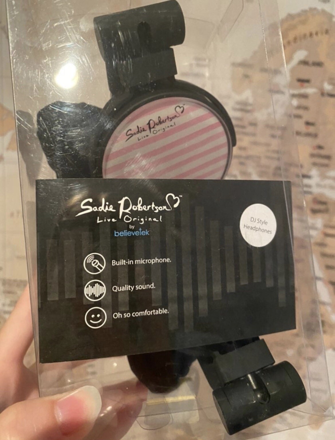 Sadie Robertson live original headphones