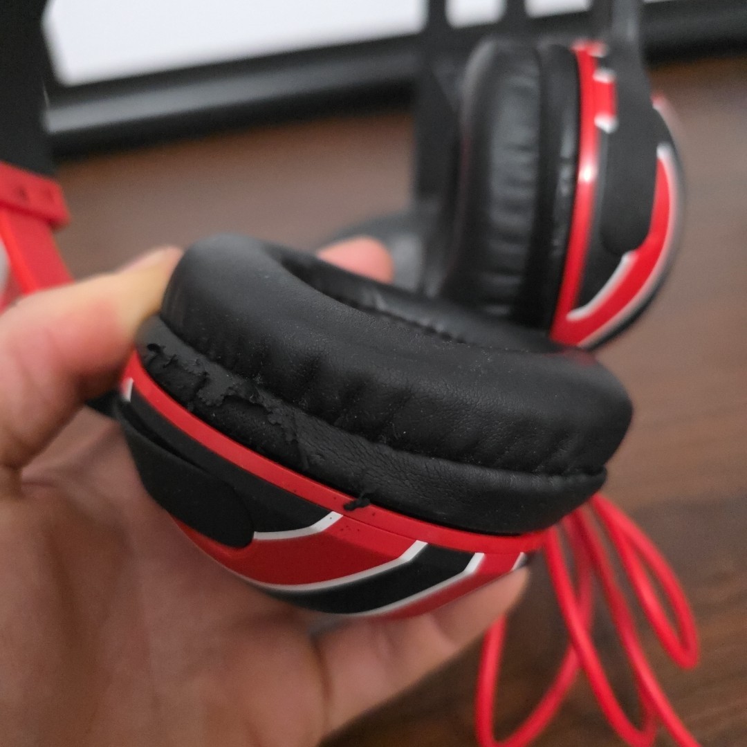 Skullcandy Headphones HESH2 Wired Ac Milan Soccer Team SGHSFY-124 Rare Used D