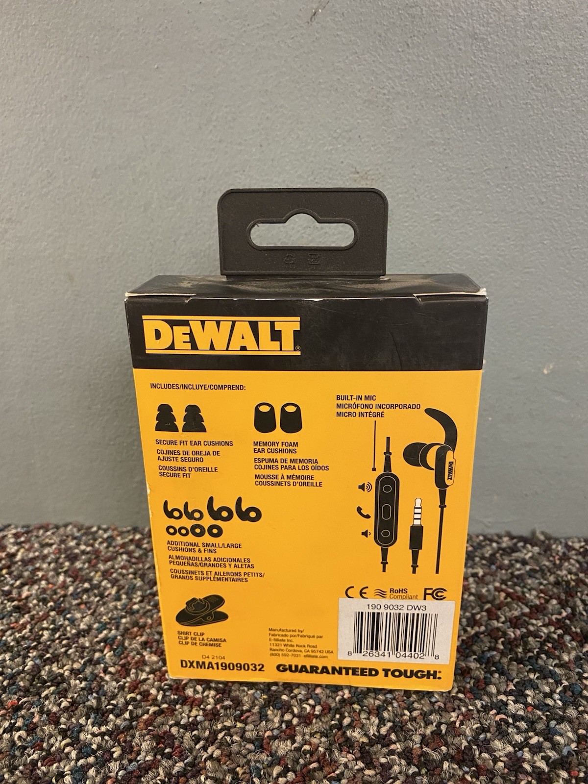 Dewalt Jobsite IPX6 Sweat Water Resistant Earphones 3.5mm Connector 190 9032 DW3