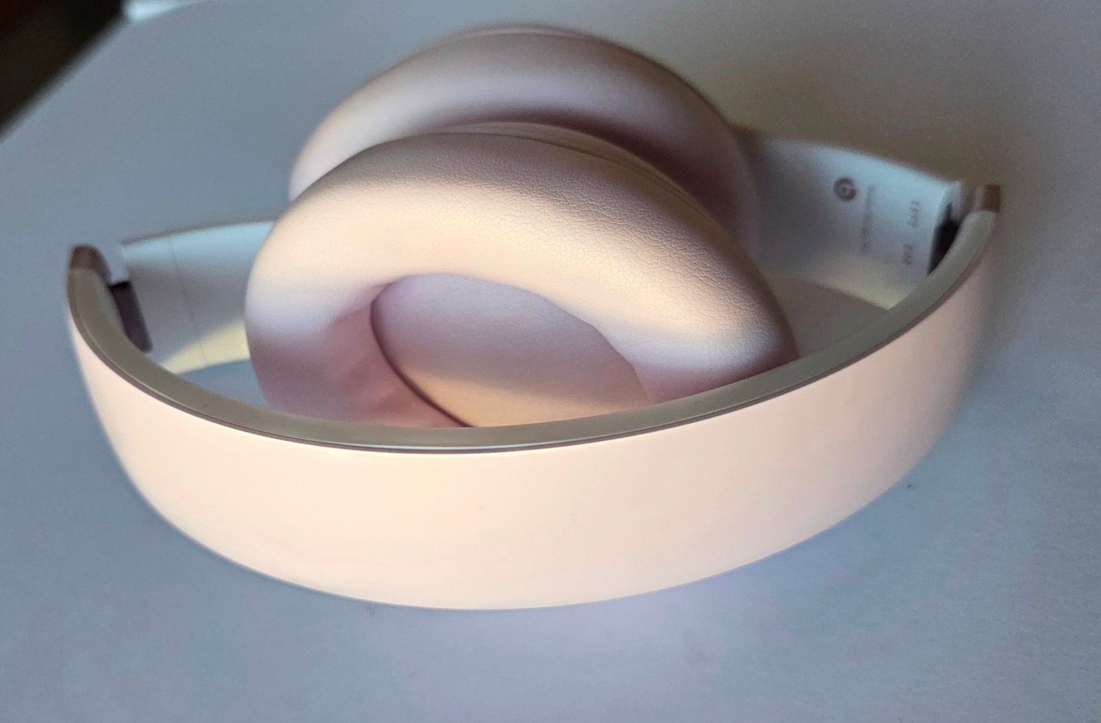 Unused Original Pink Beats Studio Pro Wireless NC Headphones ME2E4LL/A in Bulk P