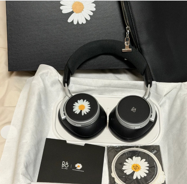 Bang & Olufsen x G-Dragon Beoplay H100 Black (Korean Ver.) From South Korea