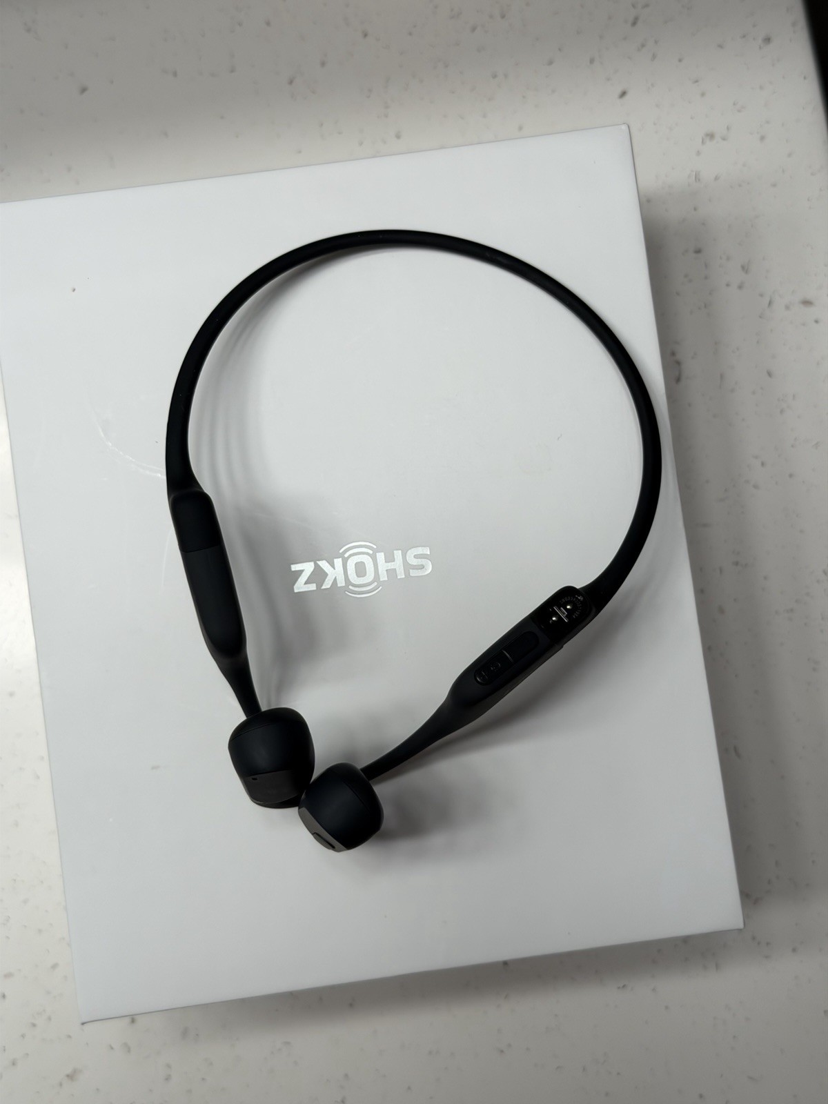Shokz Open Run Wireless Bone Conduction Sport Headphones with Built-In Mic –