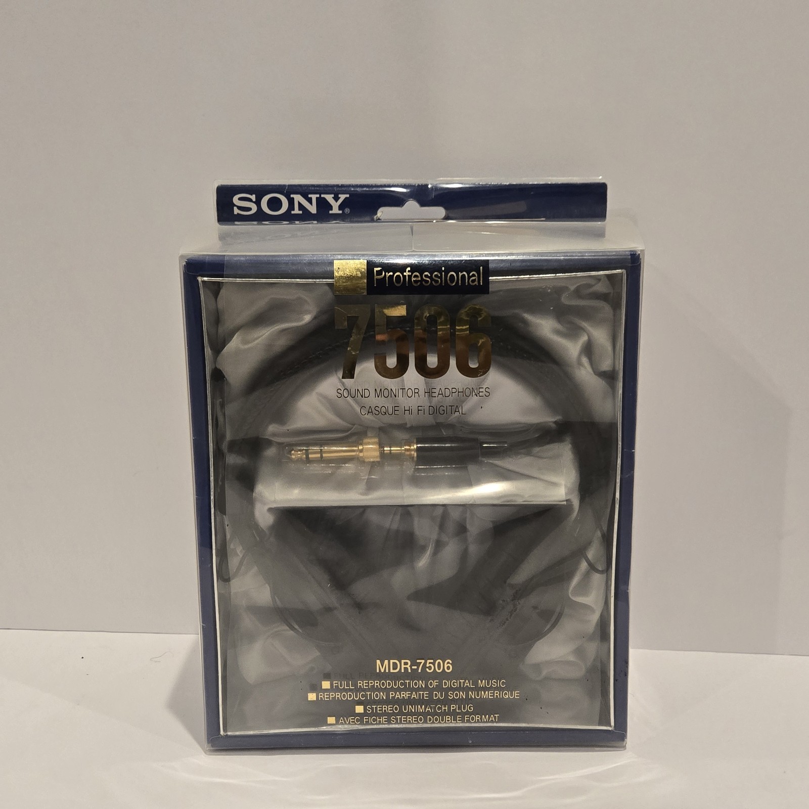 Sony MDR7506 Professional Sound Monitor Stereo Headphones Wired
