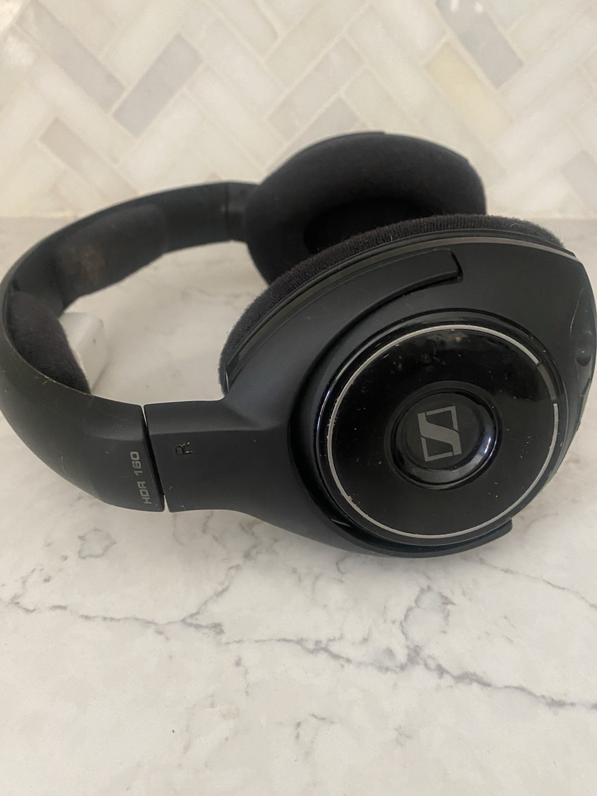 Sennheiser HDS 160 Headphones Over The Ear Black