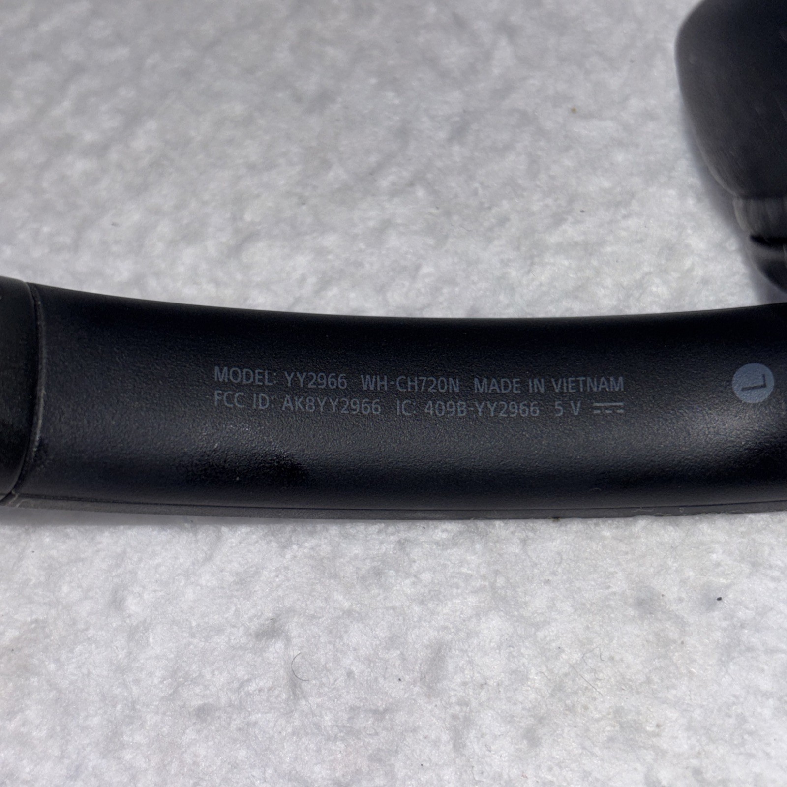 Sony WH-CH720N Black Wireless Bluetooth Noise Cancelling Headphones