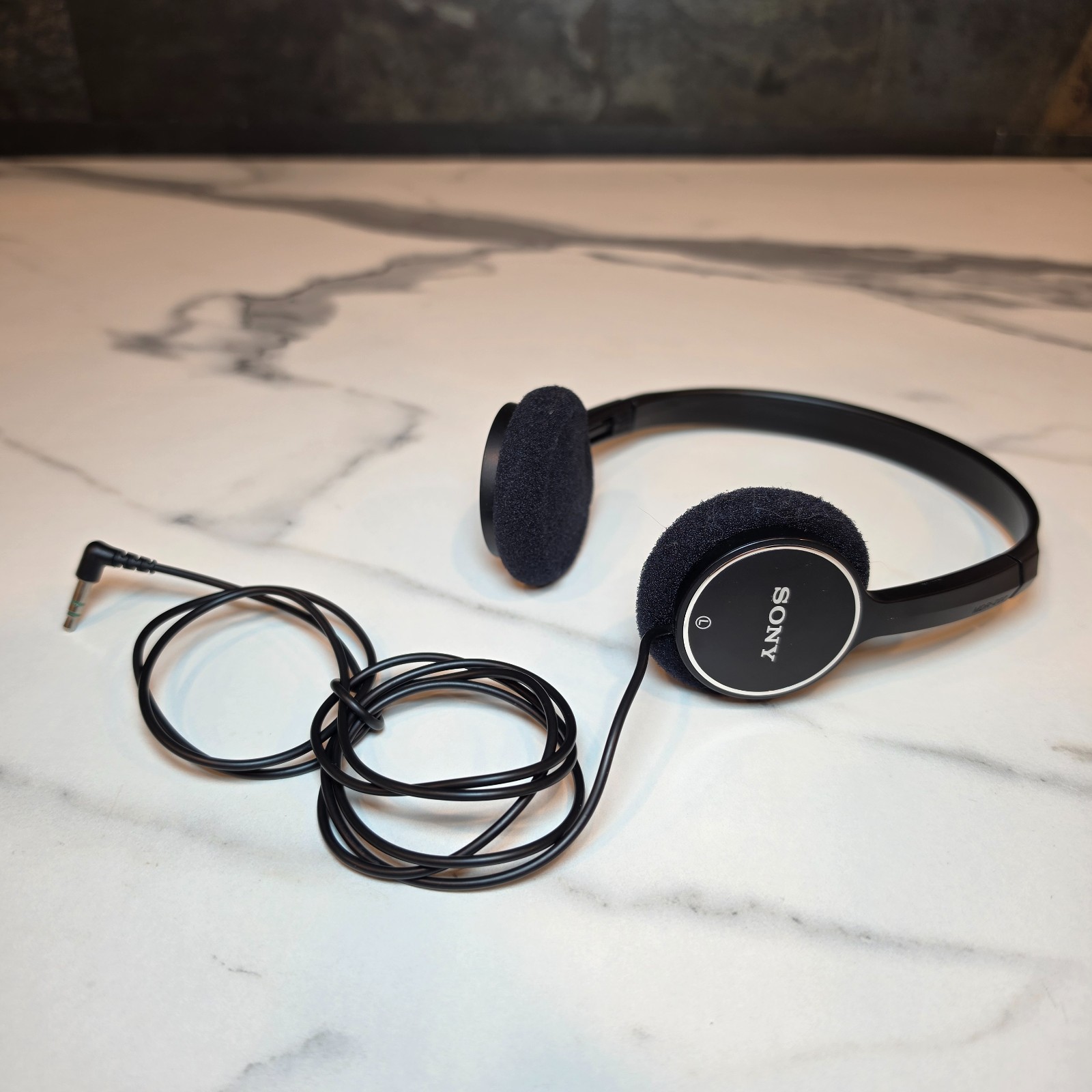 Sony MDR-222 Headphones – Made in Thailand – Excellent Working Condition