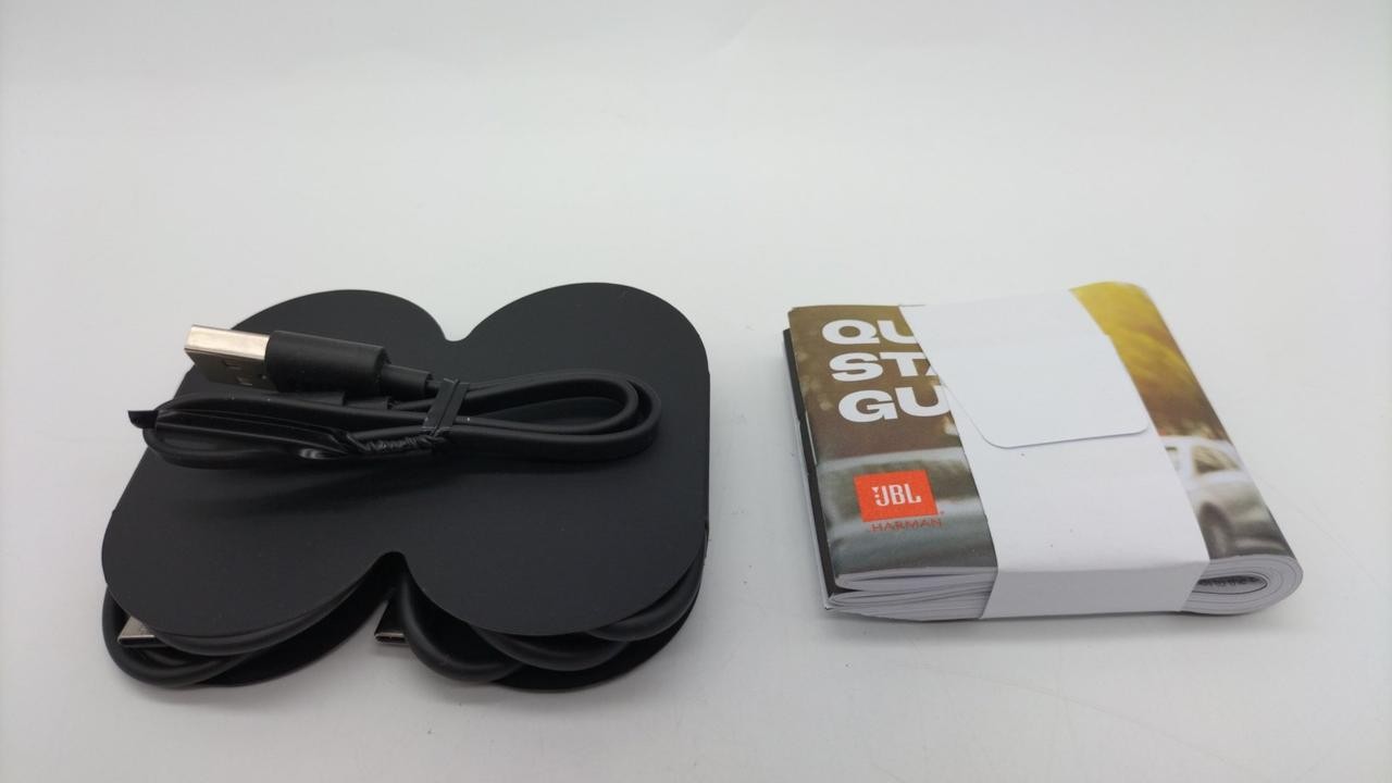JBL TOUR PRO3 True Wireless Noise Cancelling Earbuds