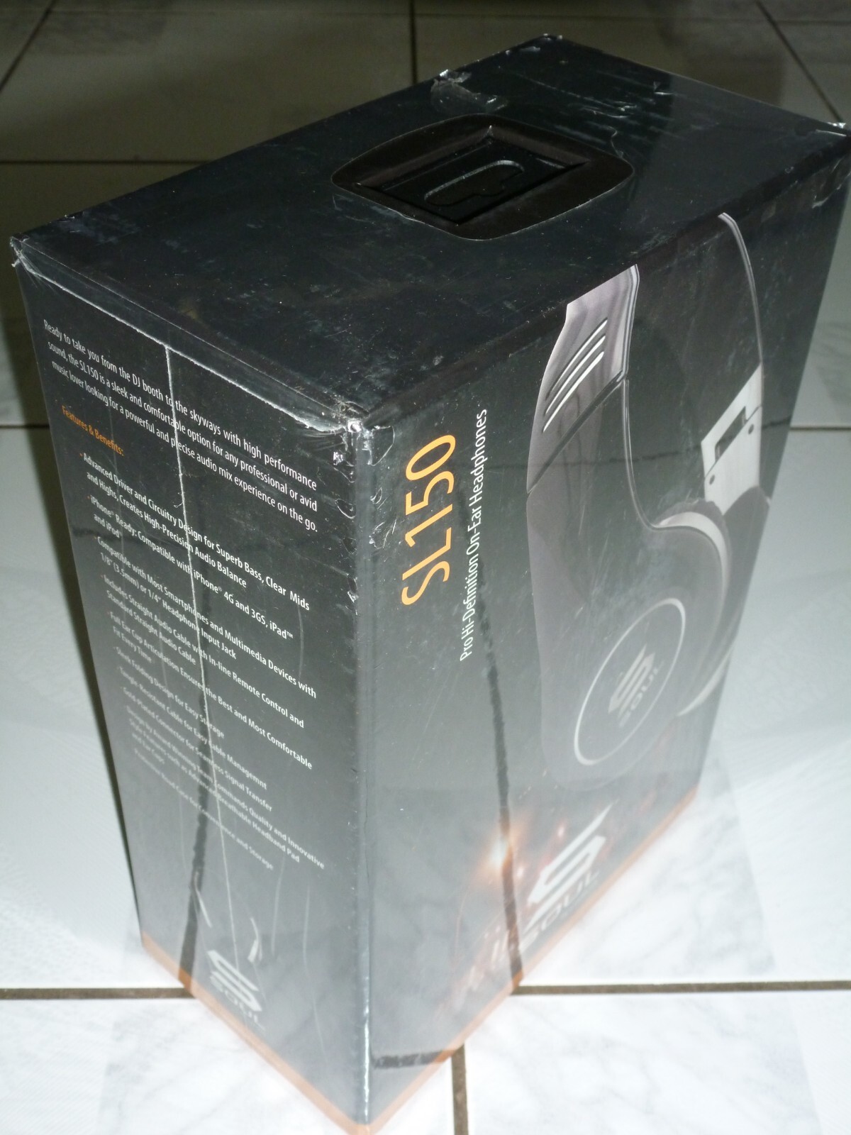 Soul by Ludacris SL150CB Pro Hi-Definition On-Ear Headphones(Chrome & Black)-NEW