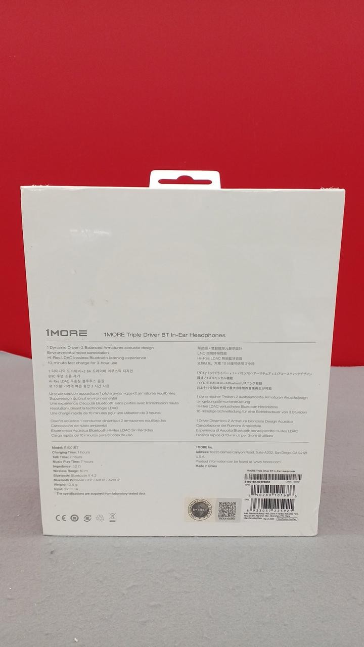 1MORE E1001BT Bluetooth Earphones Wireless in-Ear White