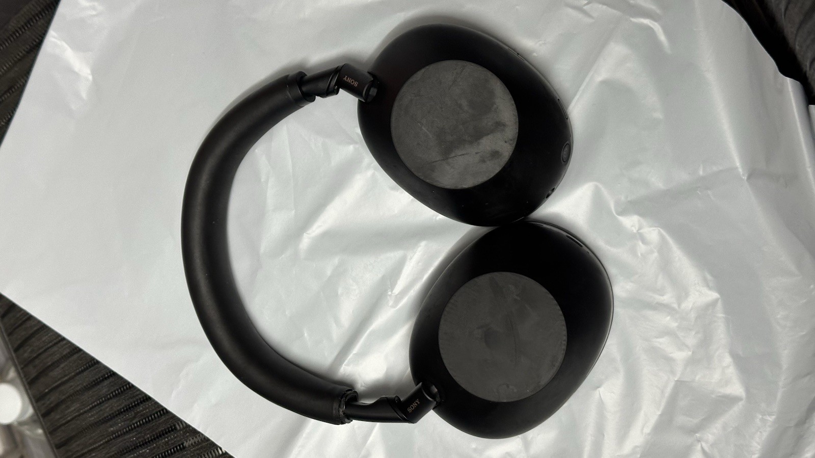 IMPERFECT- Sony WH-1000XM6 Bluetooth Wireless Headphones – MISSING SWIVEL PART