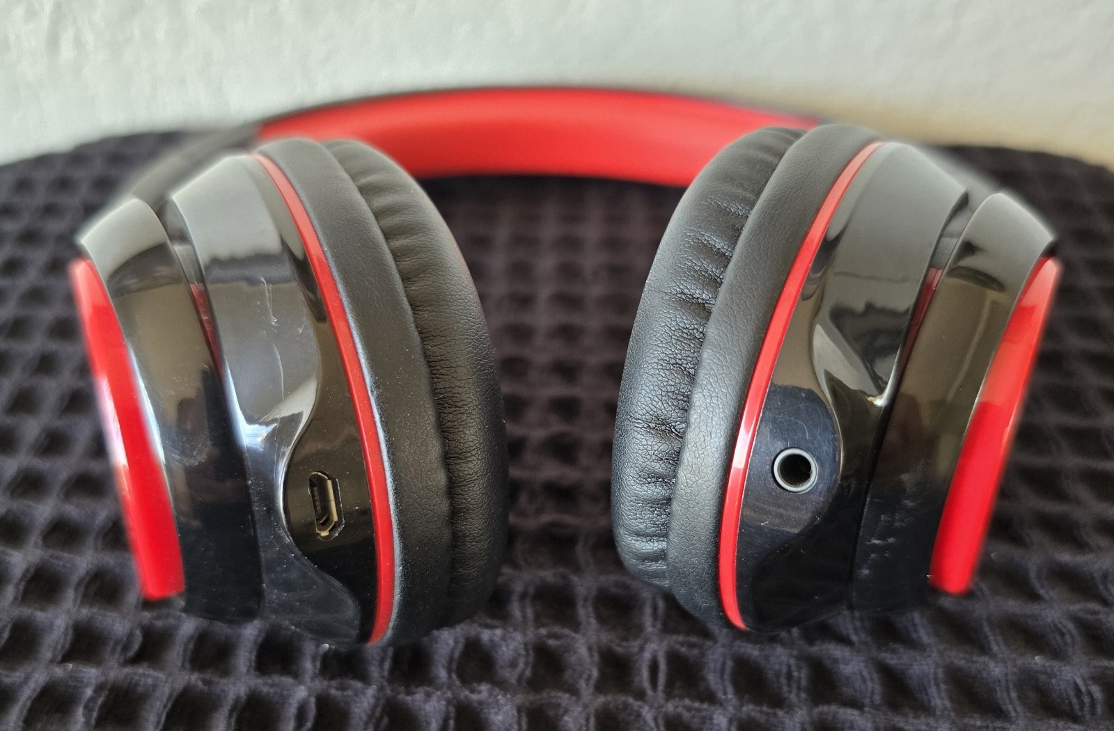 ​iHome iB90 Wireless Bluetooth Headphones Black Red – Tested & Working Great