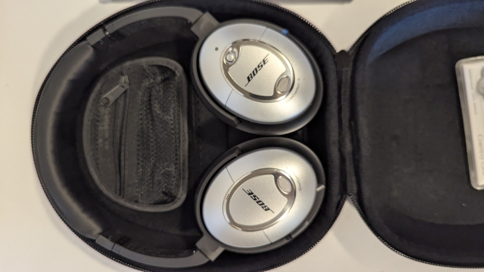 Bose QuietComfort 15 QC15 Noise Cancelling Headphones w/ Case & Cables
