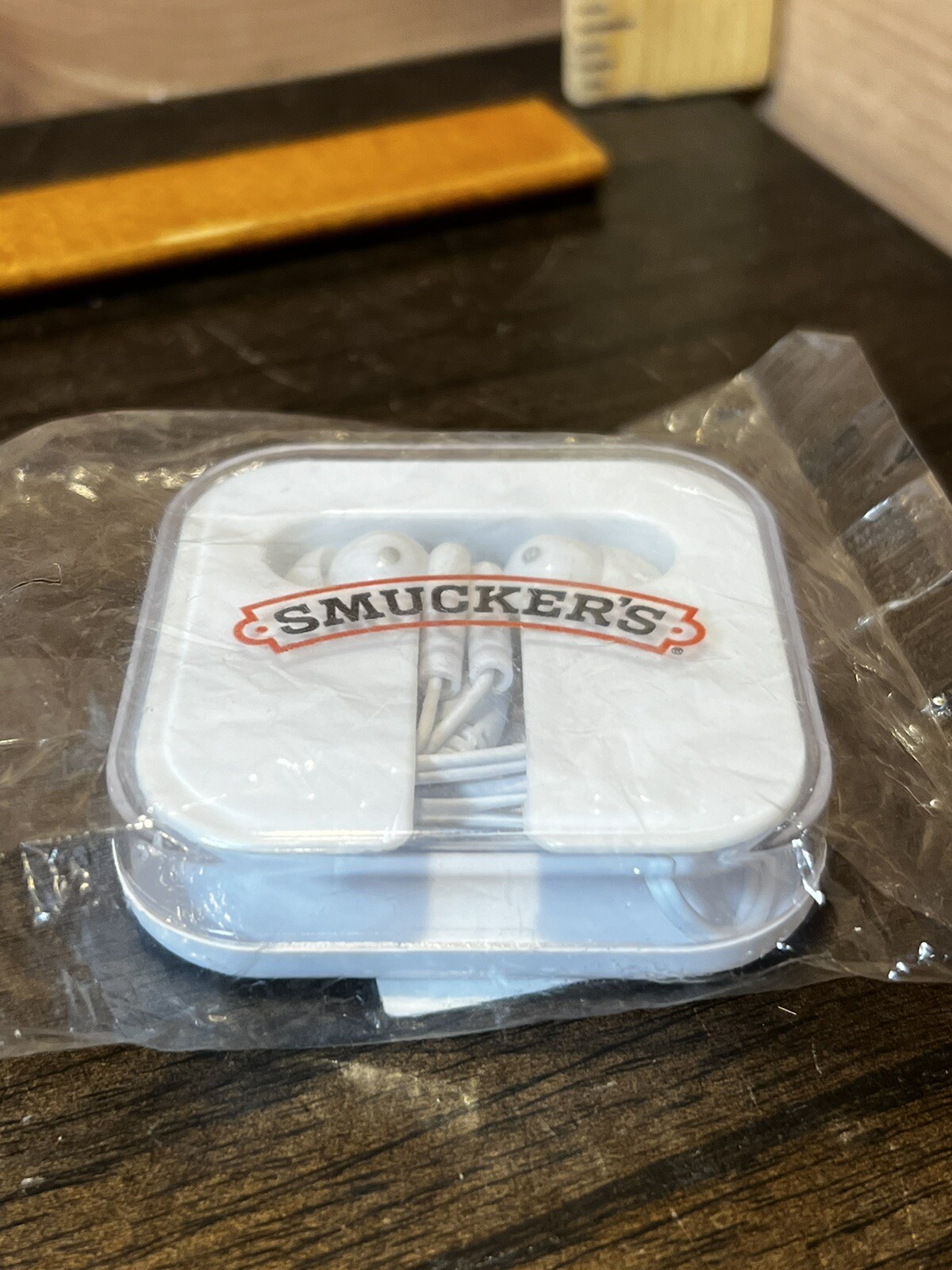 Wired JMS earbuds in square case Nib